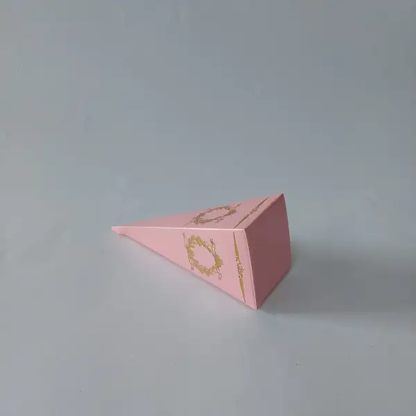 15X4 Pembe Altın Yaldızlı Külah