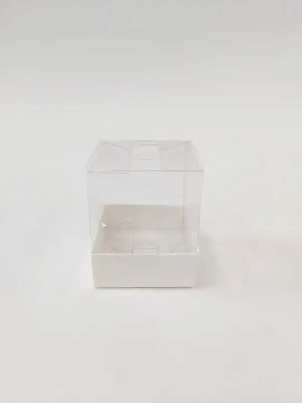 6x6x7 beyaz Altı Kartonlu Asetat Kutu