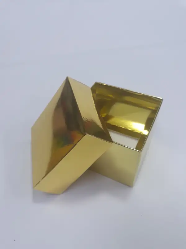 8x8x6 Komple Altın Kutu