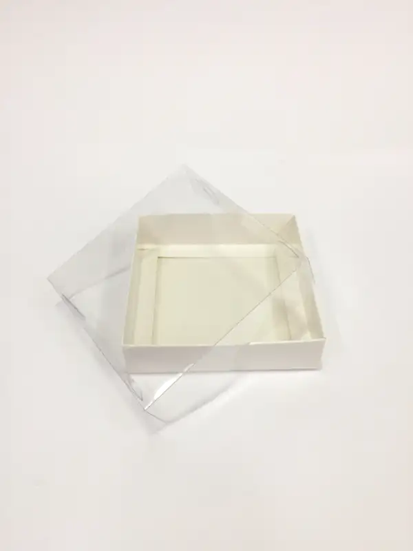 12x12x3  Beyaz Altı Kartonlu Asetat Kutu