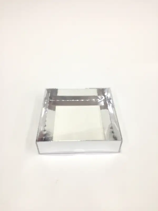 12x12x3 Gümüş Altı Kartonlu Asetat Kutu