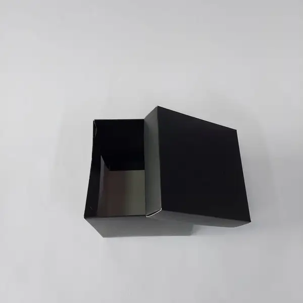 12x12x12 Komple Siyah Kutu