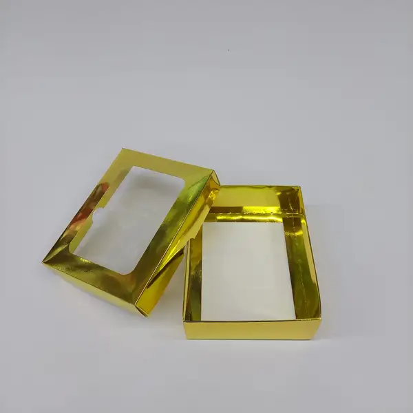 15x12x5 Pencereli Altın Kutu