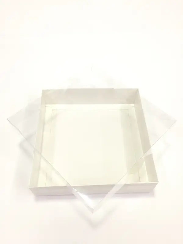 20x20x5 Beyaz Altı Kartonlu Asetat Kutu