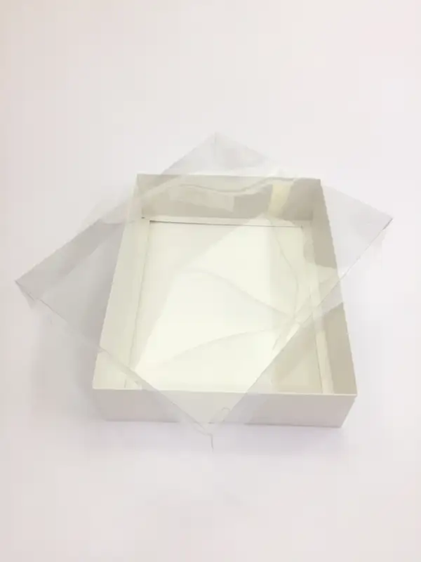 33x26x8 Beyaz Altı Kartonlu Asetat Kutu