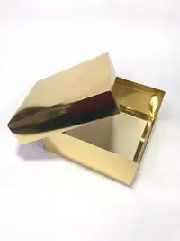 26x26x9 Komple Altın Kutu - Görsel 1