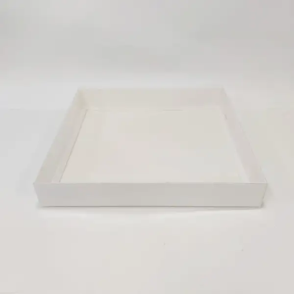 35x35x5 Beyaz Altı Kartonlu Asetat Kutu