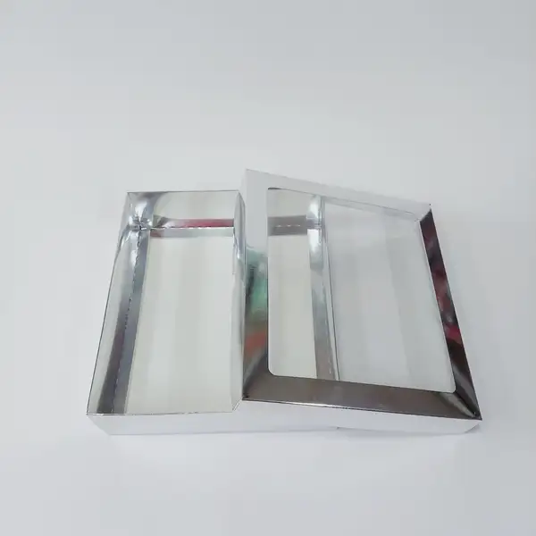 23x20x6 Pencereli Gümüş Kutu