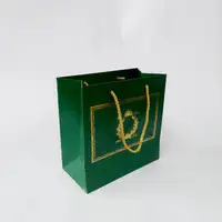 20x20x10 Koyu Yeşil Altın Yaldızlı Karton Çanta - Görsel 2